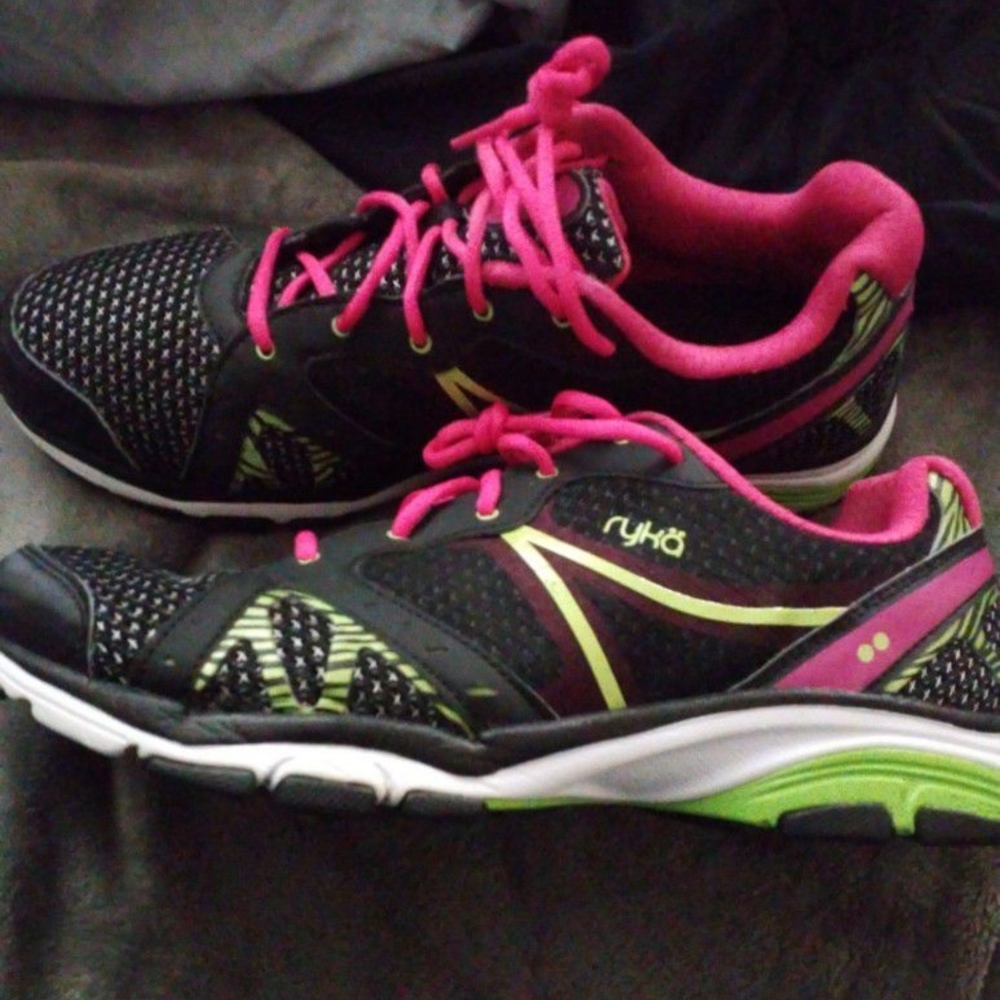 Ryka vida rzx sneakers women's size 11